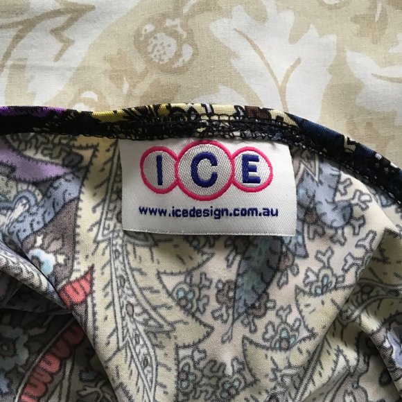 Vintage paisley halter dress - Picture 4 of 8